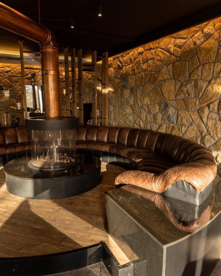 Nirvana Hotel And Spa In Laklouk Quadruple Room Laqlouq Dış mekan fotoğraf